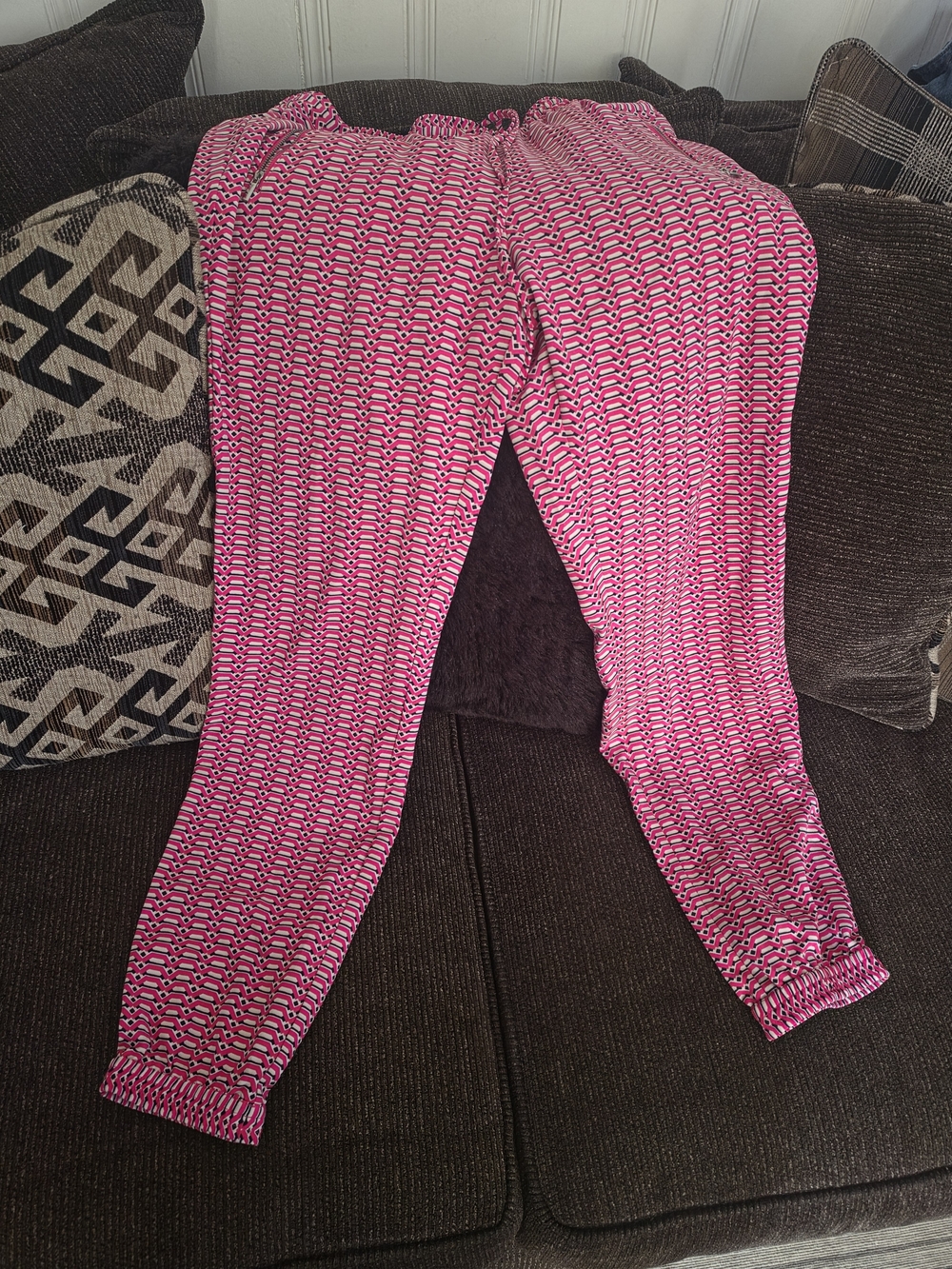 New York & Company Pink Geo-Print Pull-On Joggers